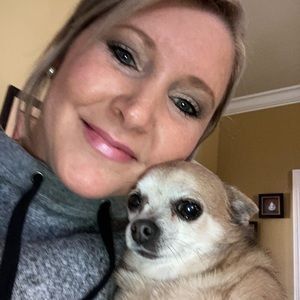 Meet your Posher, Laci